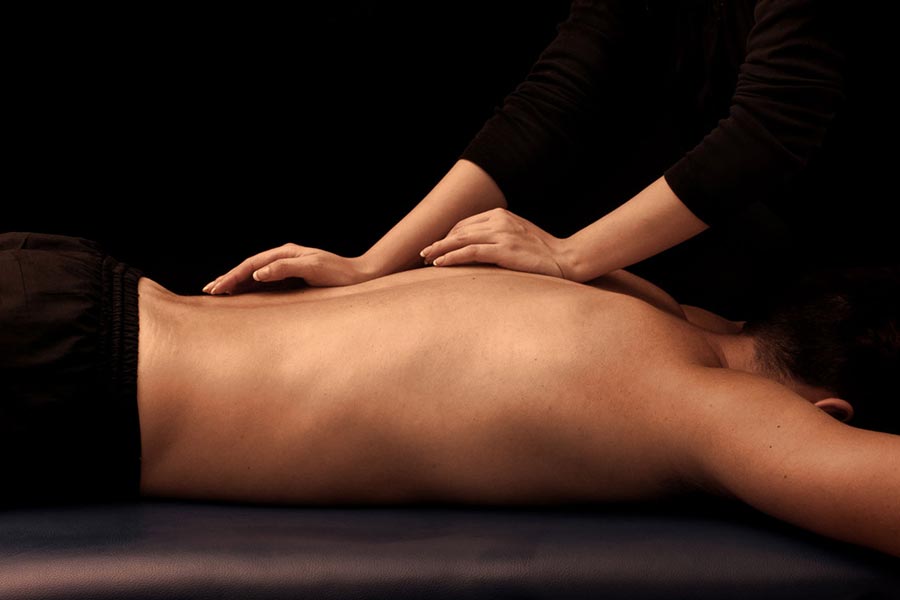 Anfassen bei der erotischen Massage – ist das erlaubt?